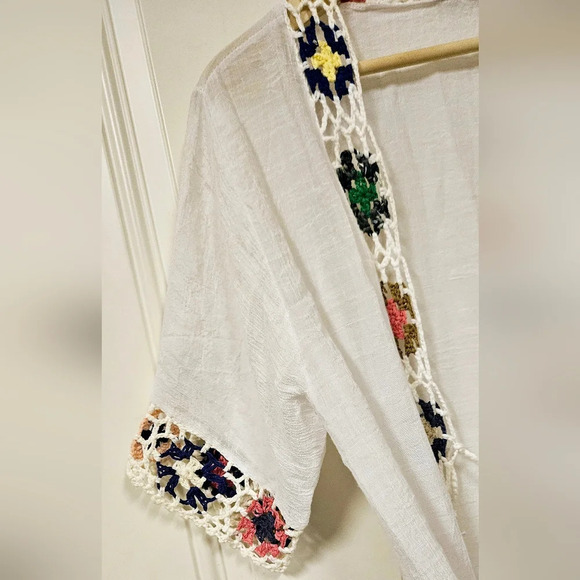Boho Crochet Embroidery Muticolor White Fringe Tassel Kimono Cardigan size S-M - Picture 4 of 9